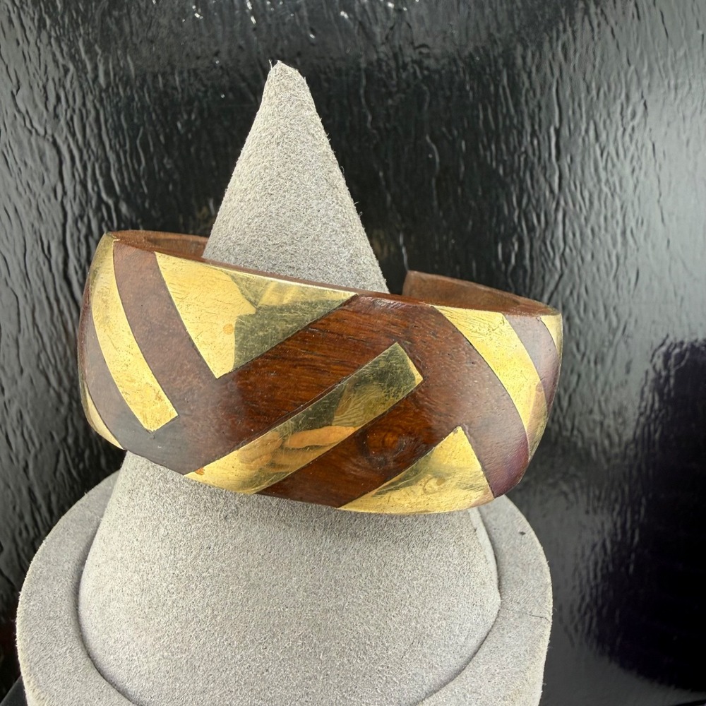 Vintage Geometric Cuff Bracelet Wood Inlay Gold Tone Size 6.5”